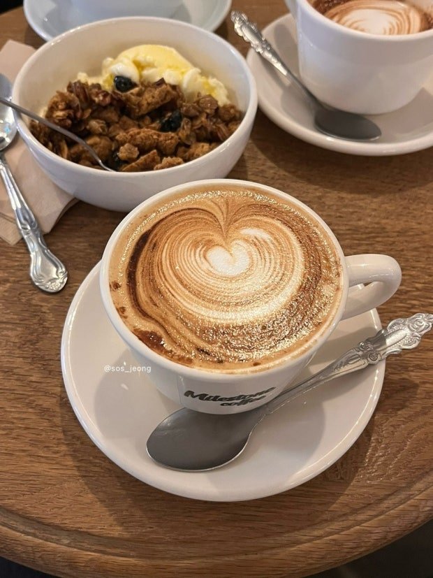 Specialty coffee at Milestone Coffee near Seoul Forest in Seoul