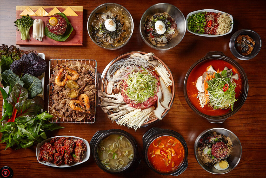 Bulgogi and Pyongyang naengmyeon in Seoul