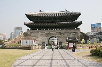 Namdaemun Market route near Myeongdong and Sungnyemun Gate