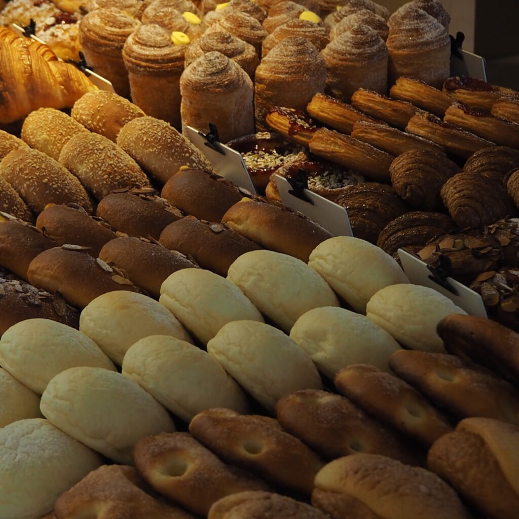 Salt bread and artisan breads at Bakery Mui in Yongsan, Seoul