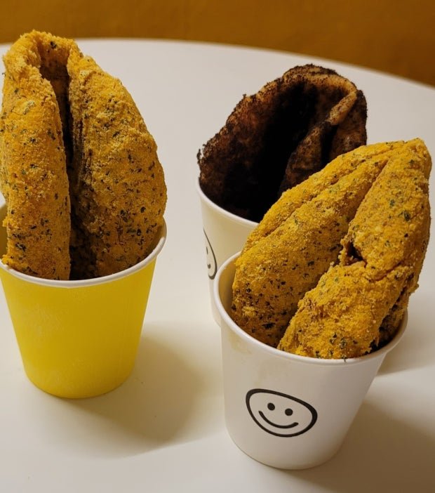 Hotteok at Hoonhoon Hotteok in Mangwon Market