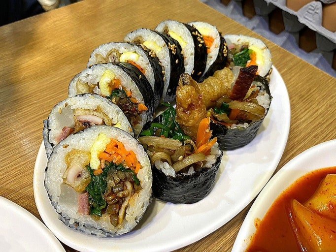 Fried squid gimbap at Songine in Mangwon Market
